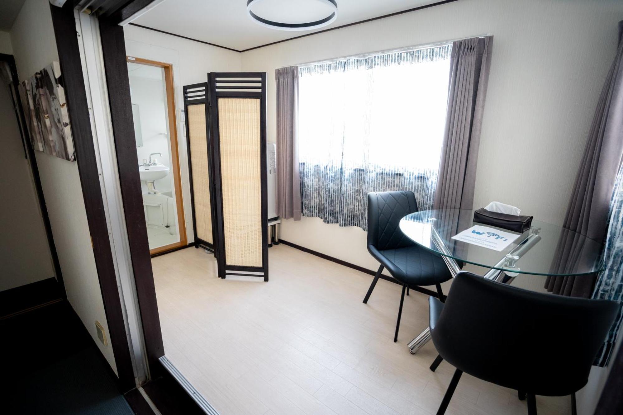 Premier Suite Shinjuku Akebonobashi Front Prefektura Tokio Exteriér fotografie